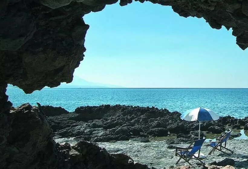 هتل Villa Delle Meraviglie