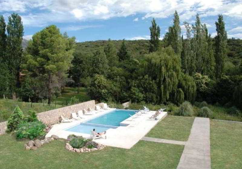 La Barraca - Hotel & Resort