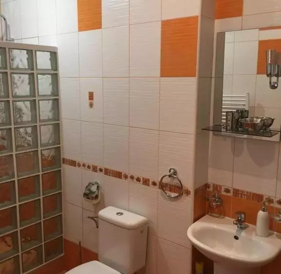 ペンション Penzion Hradby