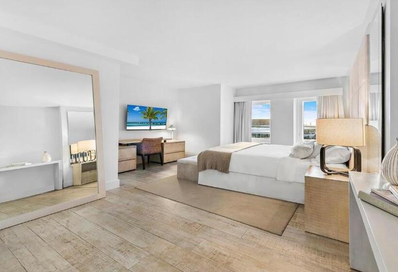 Luxurious Private Condo At 1 Hotel & Homes   1545