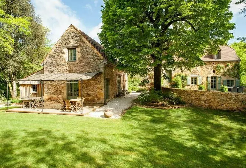 ベッドアンドブレックファースト La Closerie De Sarlat