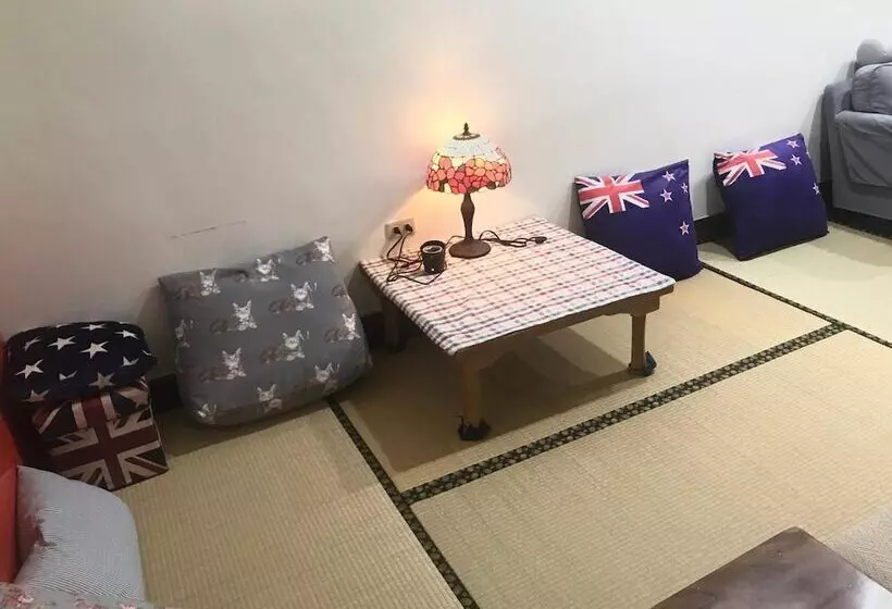 هتل 枋寮枋居背包客棧fang Ju Backpackers