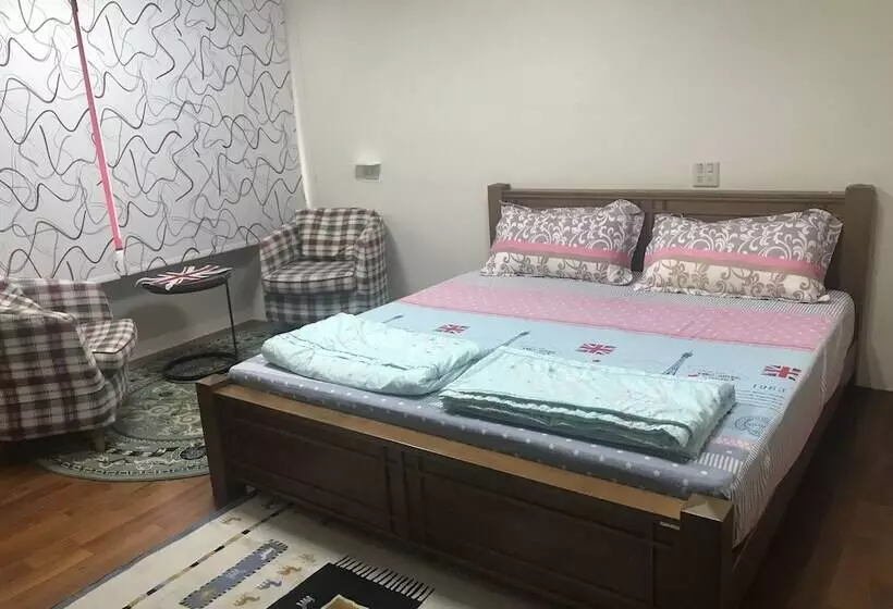 هتل 枋寮枋居背包客棧fang Ju Backpackers