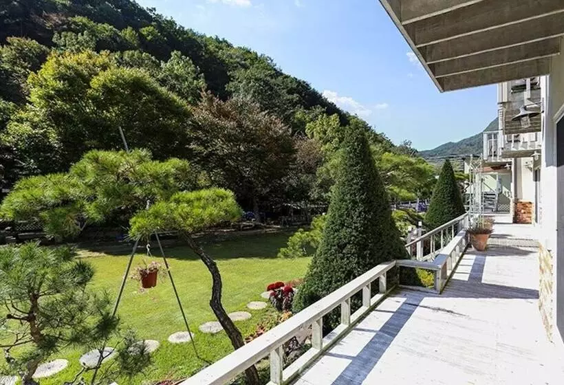 ホテル Gurye Deulangil Pension