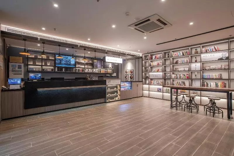 Hotelli Hanting Express Hebi He Bi Yu Long Ai Zhi City