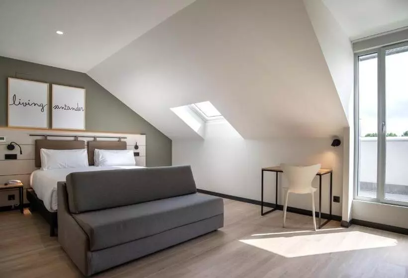 ホテル ibis Styles Santander