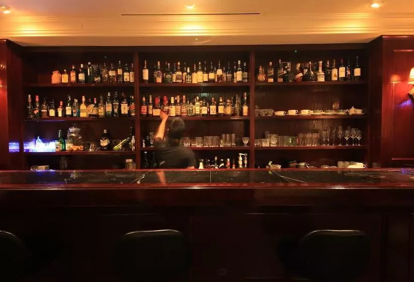 Hotelli Van Cortlandt