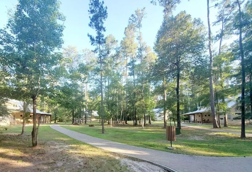 Hotelli Ymca Camp Cullen