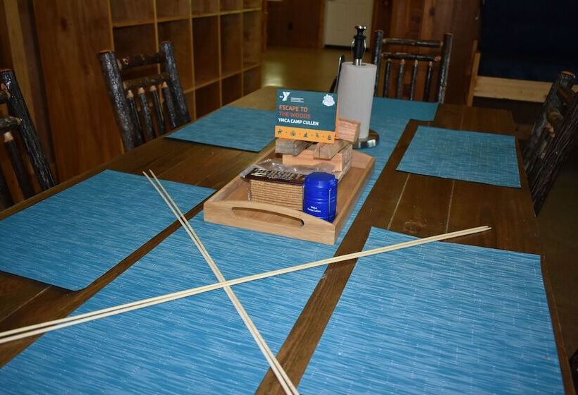 Hotel Ymca Camp Cullen