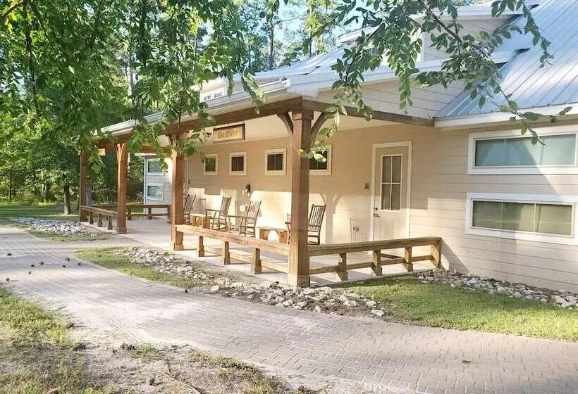 Hotelli Ymca Camp Cullen