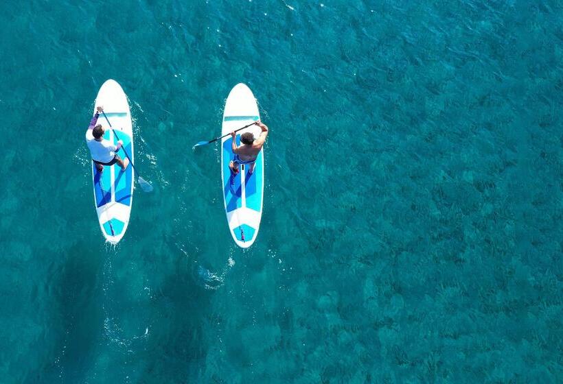 فندق Isla Brown Corinthia Resort & Spa, Curio Collection Hilton