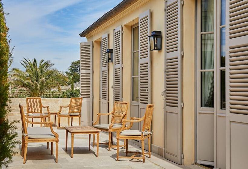 هتل Airelles Château De Versailles, Le Grand Contrôle