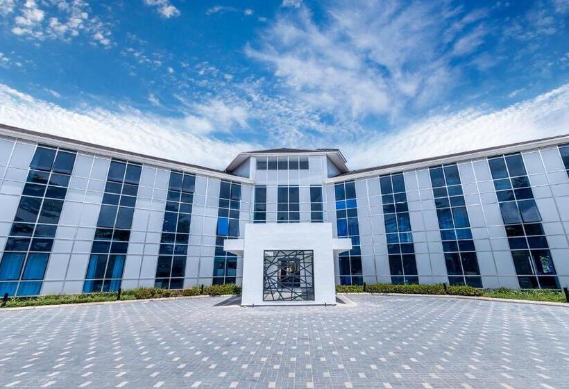 هتل Giraffe Beach