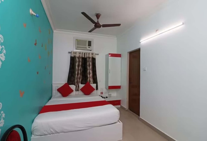 هتل Goroomgo Luxury Star Inn Airport Bhubaneswar
