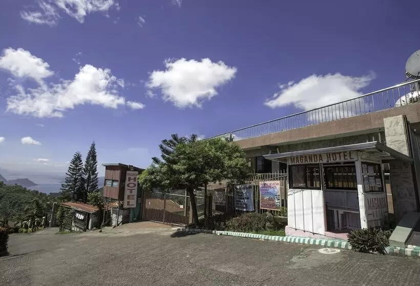 ホテル Maganda