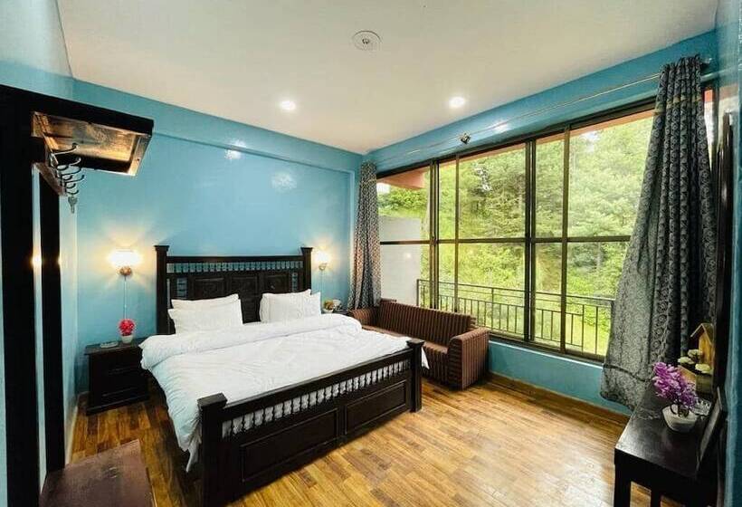 هتل Rosewood Lodges