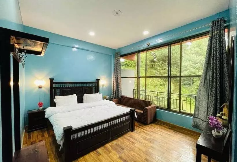 هتل Rosewood Lodges