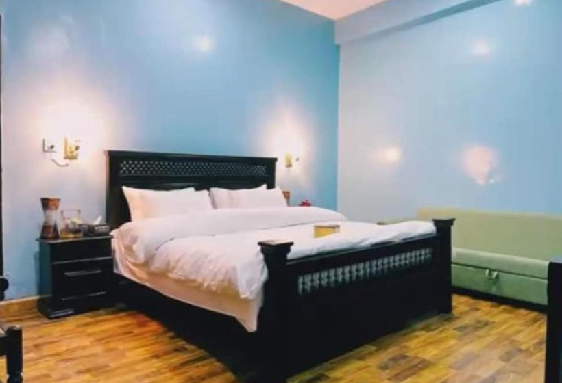 هتل Rosewood Lodges