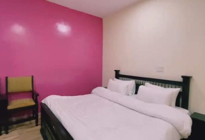 هتل Rosewood Lodges