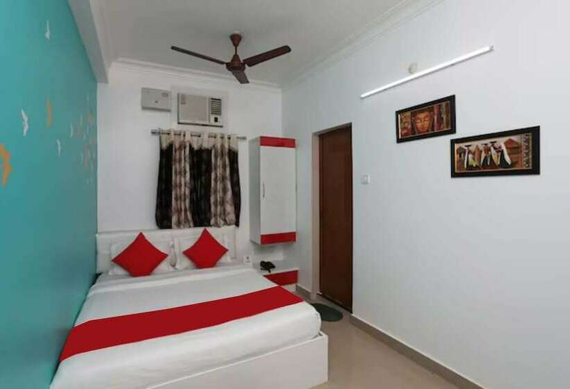 هتل Goroomgo Luxury Star Inn Airport Bhubaneswar