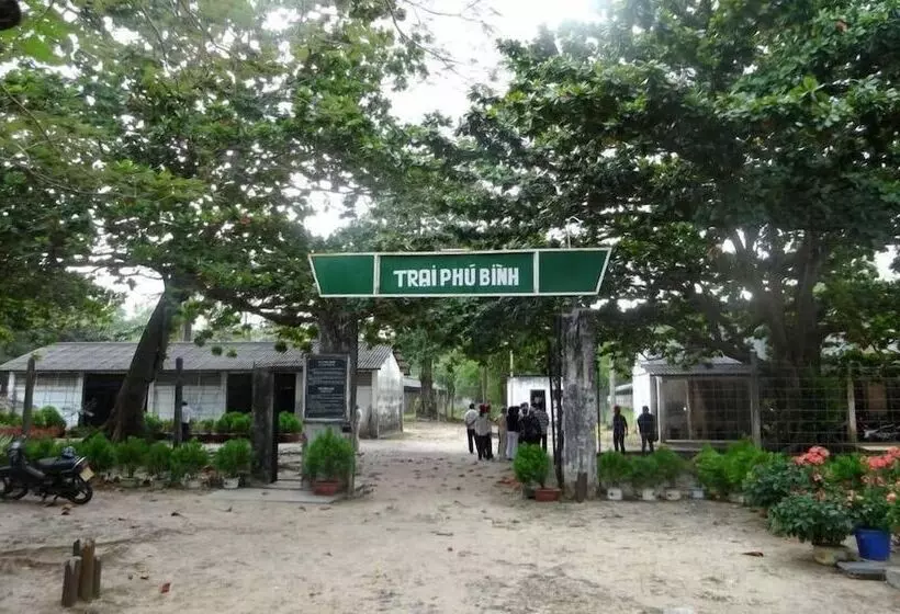 پانسیون Homestay Tits