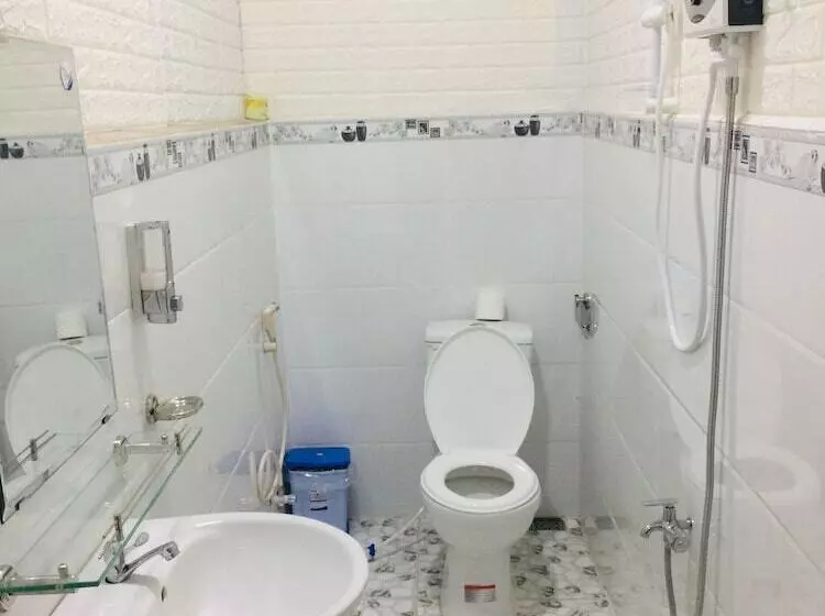 پانسیون Homestay Tits