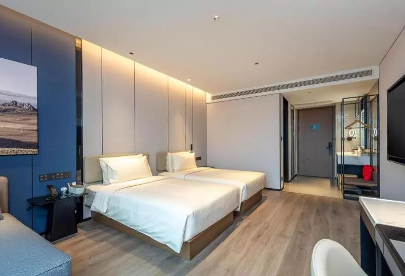 Atour Hotel Hangzhou East Railway Station West Square