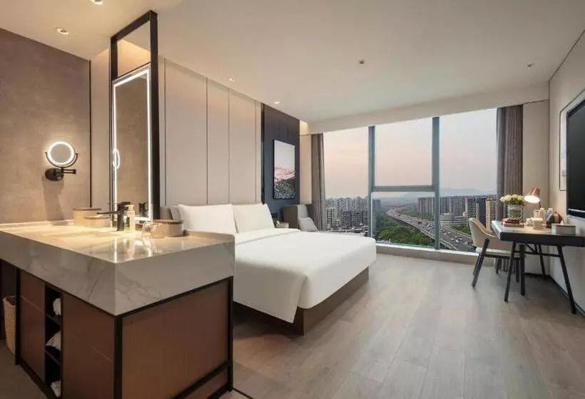 Atour Hotel Hangzhou East Railway Station West Square