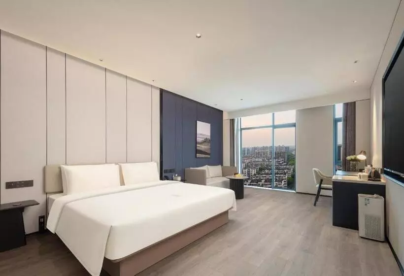 Atour Hotel Hangzhou East Railway Station West Square