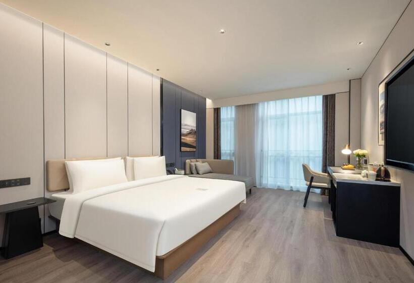 Atour Hotel Hangzhou East Railway Station West Square