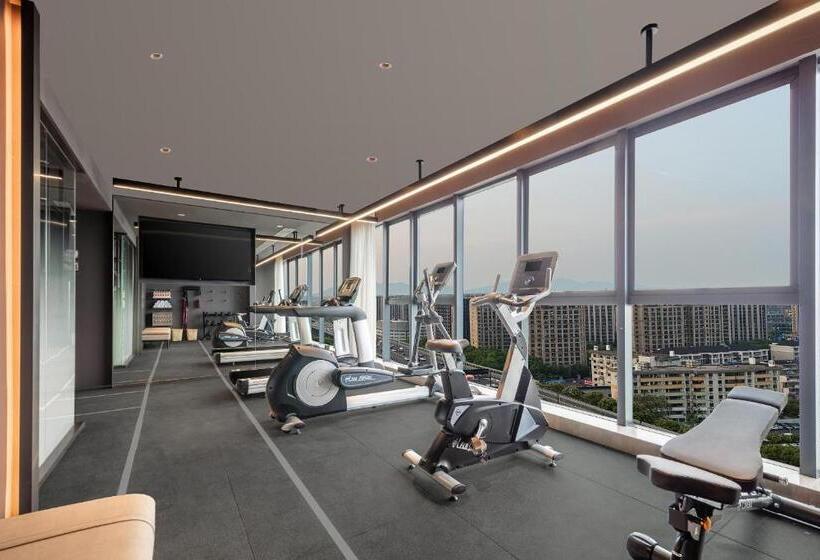 Atour Hotel Hangzhou East Railway Station West Square