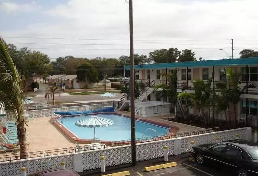 Belleair Village Motel