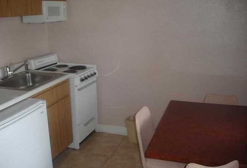 Belleair Village Motel