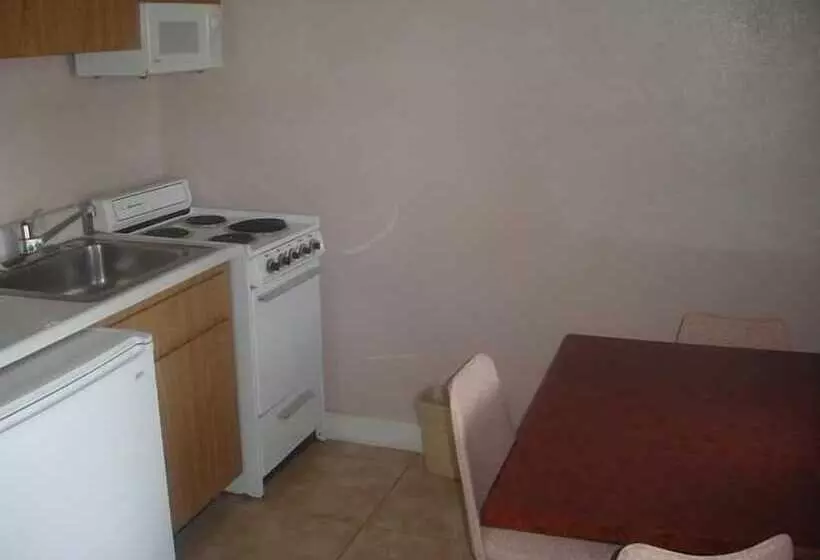 Belleair Village Motel