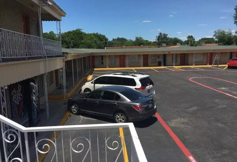 Economy Motel