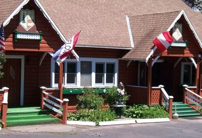 Hotelli Crystal Brook Resort & Mountain Brauhaus