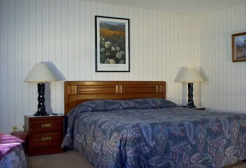 Hotelli Crystal Brook Resort & Mountain Brauhaus