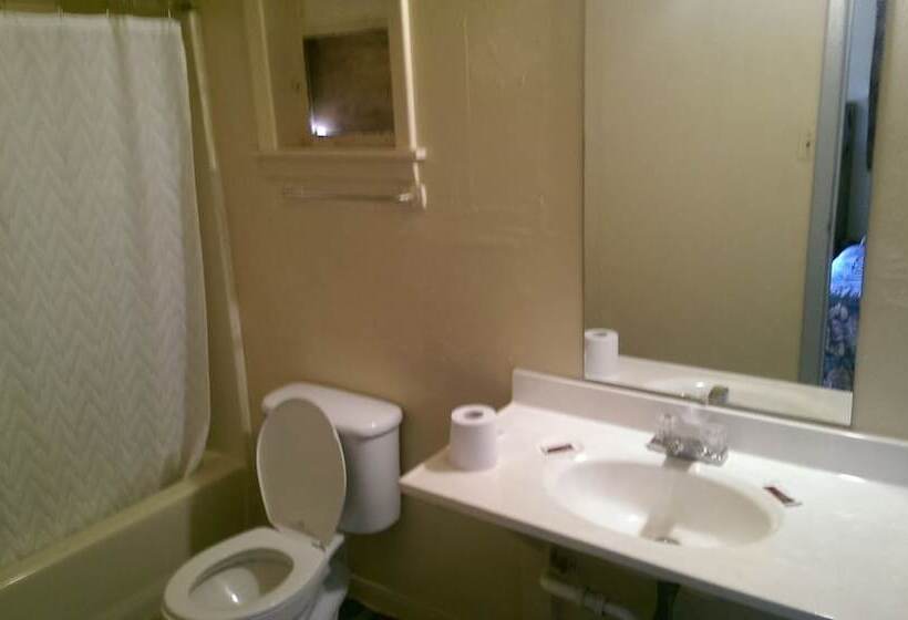 בית מלון כפרי Deluxe Inn