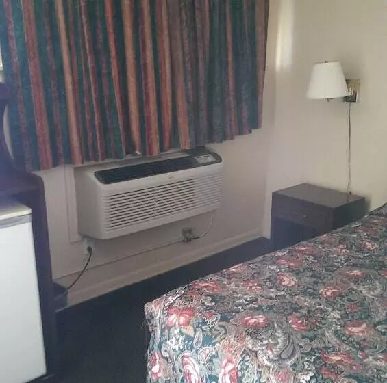 ホテル Deluxe Inn