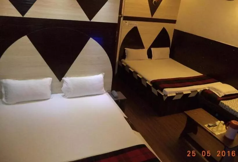 Hotelli Abhineet Palace