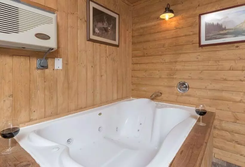 Hotelli Canyon Cabins