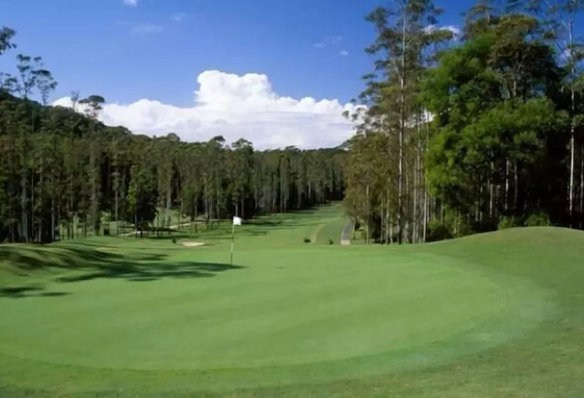 Hotelli Bonville Golf Resort