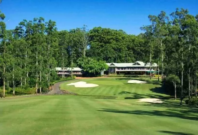 Hotelli Bonville Golf Resort