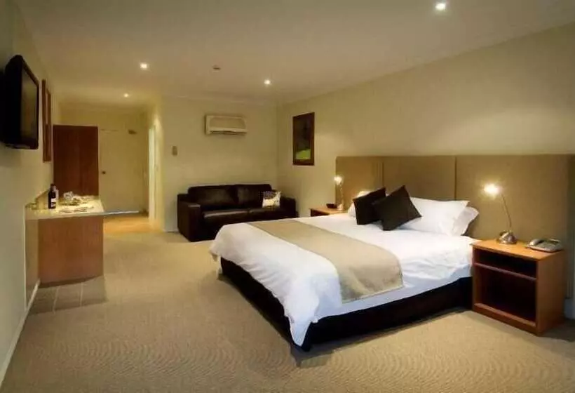 Hotelli Bonville Golf Resort