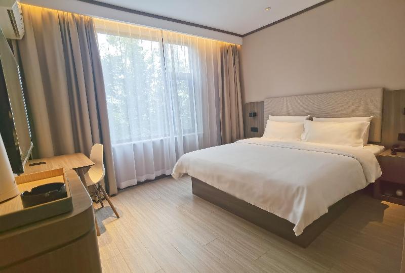 Hotel Hanting Express Ji'nan Yaoqiang International Airport