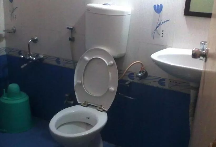 ホテル Pasuparthy Residency