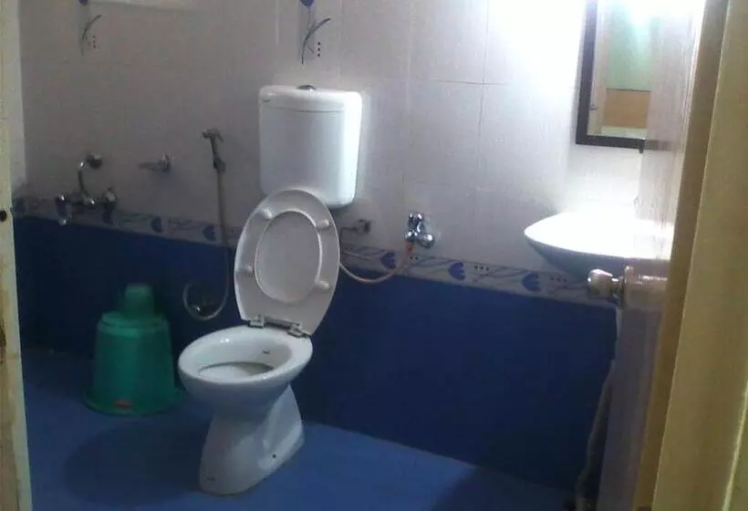 ホテル Pasuparthy Residency