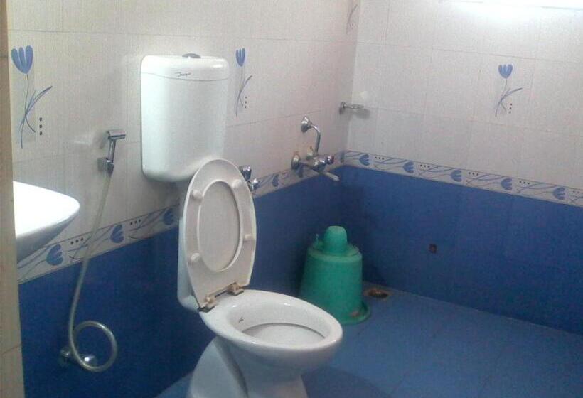 Hotel Pasuparthy Residency