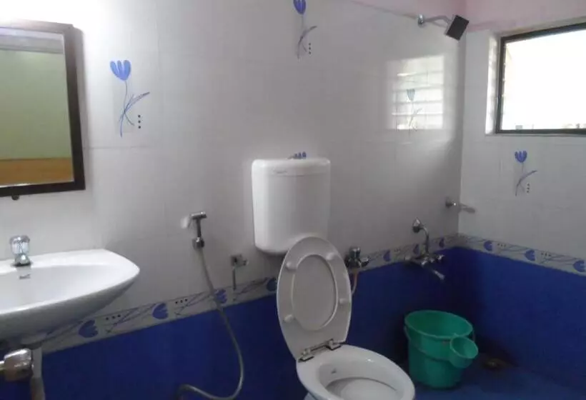 ホテル Pasuparthy Residency