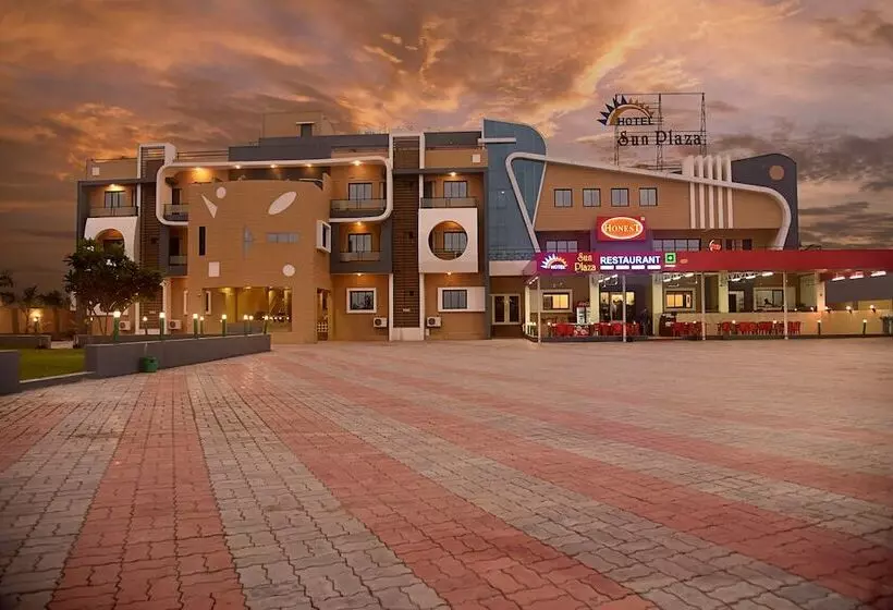 Hotelli Sun Plaza